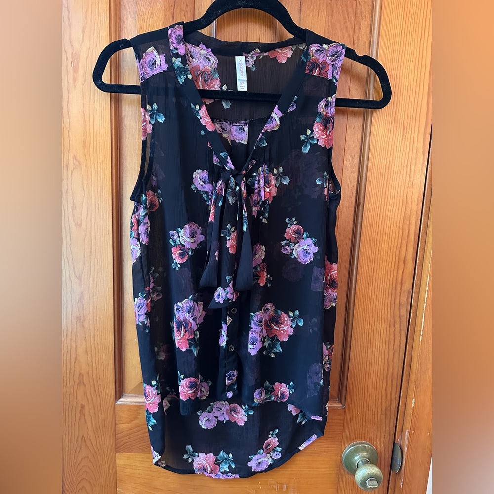 Xhilaration Black Floral Tie Neck Blouse S Sleeveless Sheer Boho